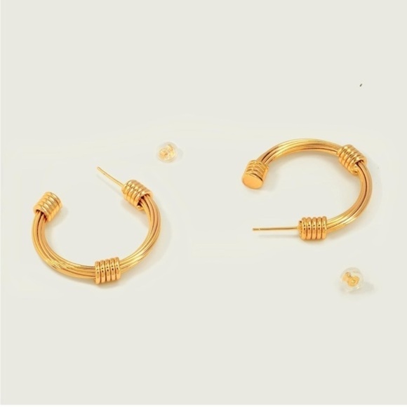 GOLD 18k Gold Plated Twist Cuff Hoop Earrings - Picture 2 of 4